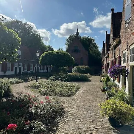 Authentiek Verblijf In Het Hart Van Het Westland Naaldwijk Exterior photo